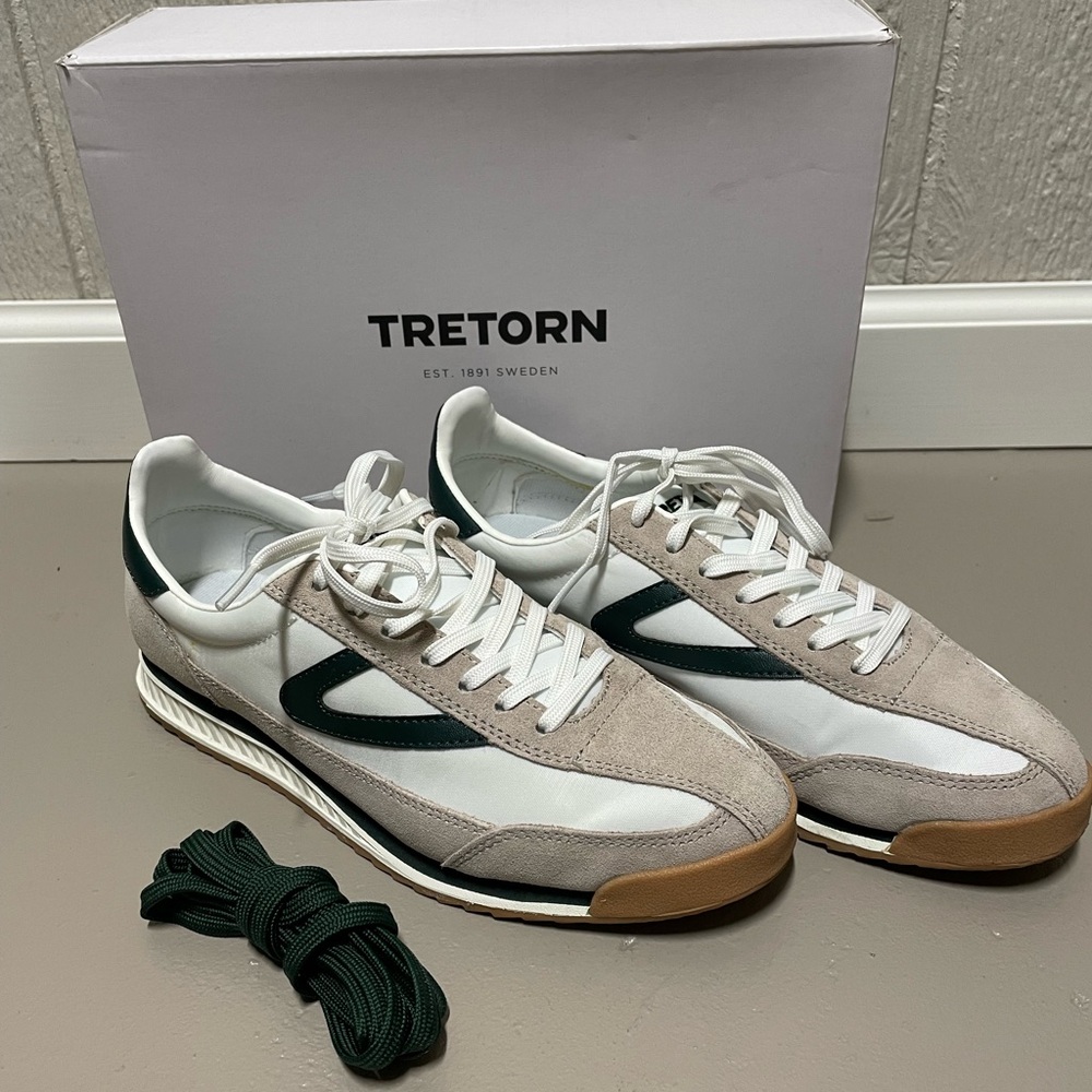 Tretorn Sneakers. Size 7